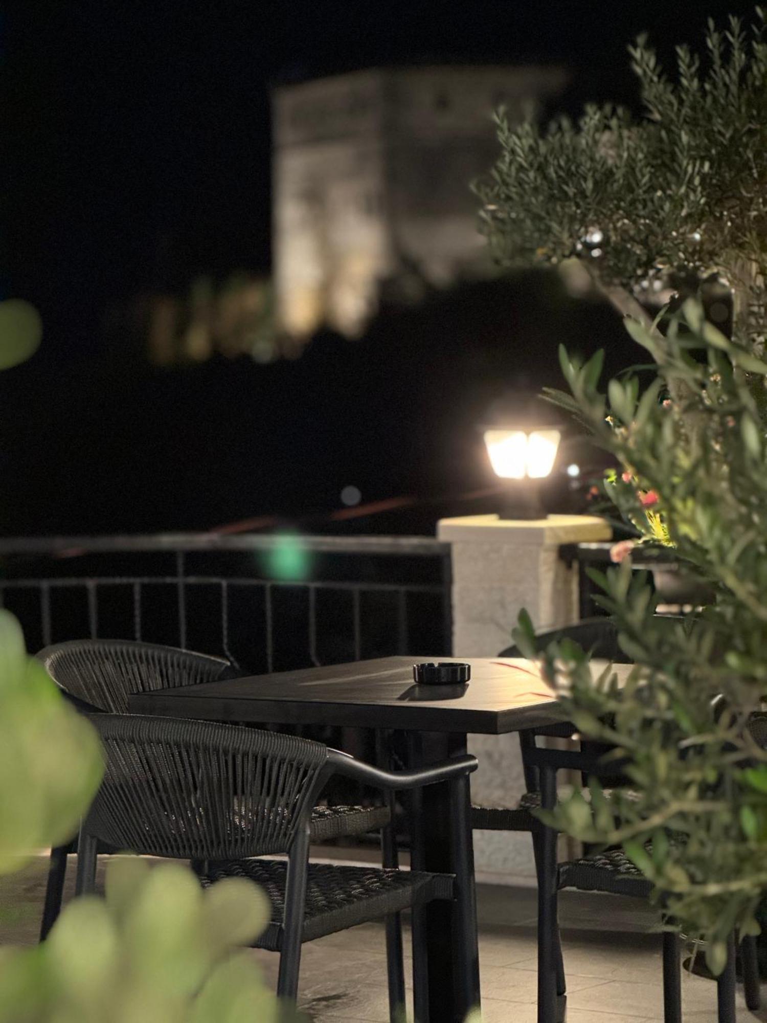 Castle Hotel